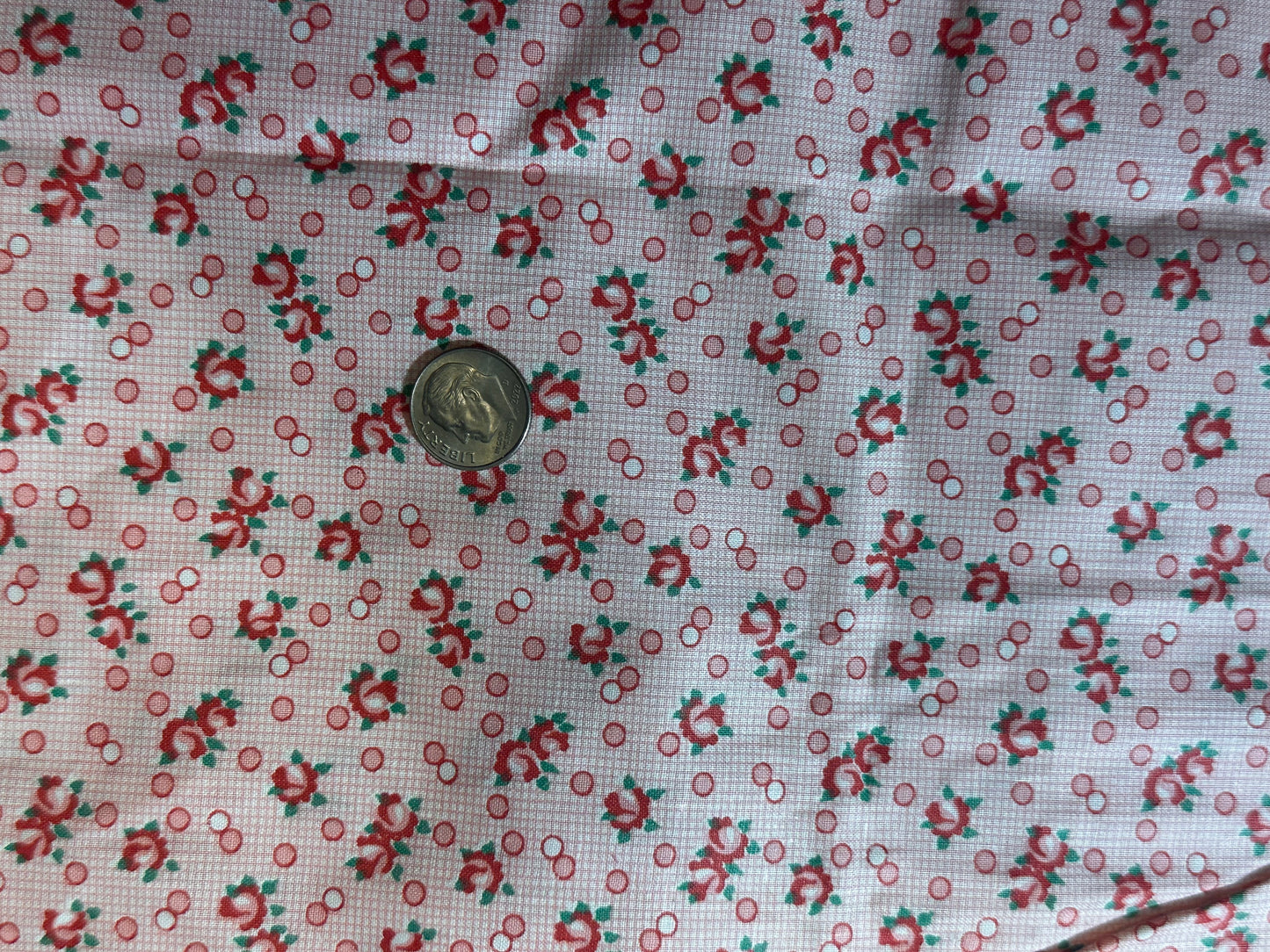 2.5 Yards Florals and Bubbles Cotton Polyester Blend